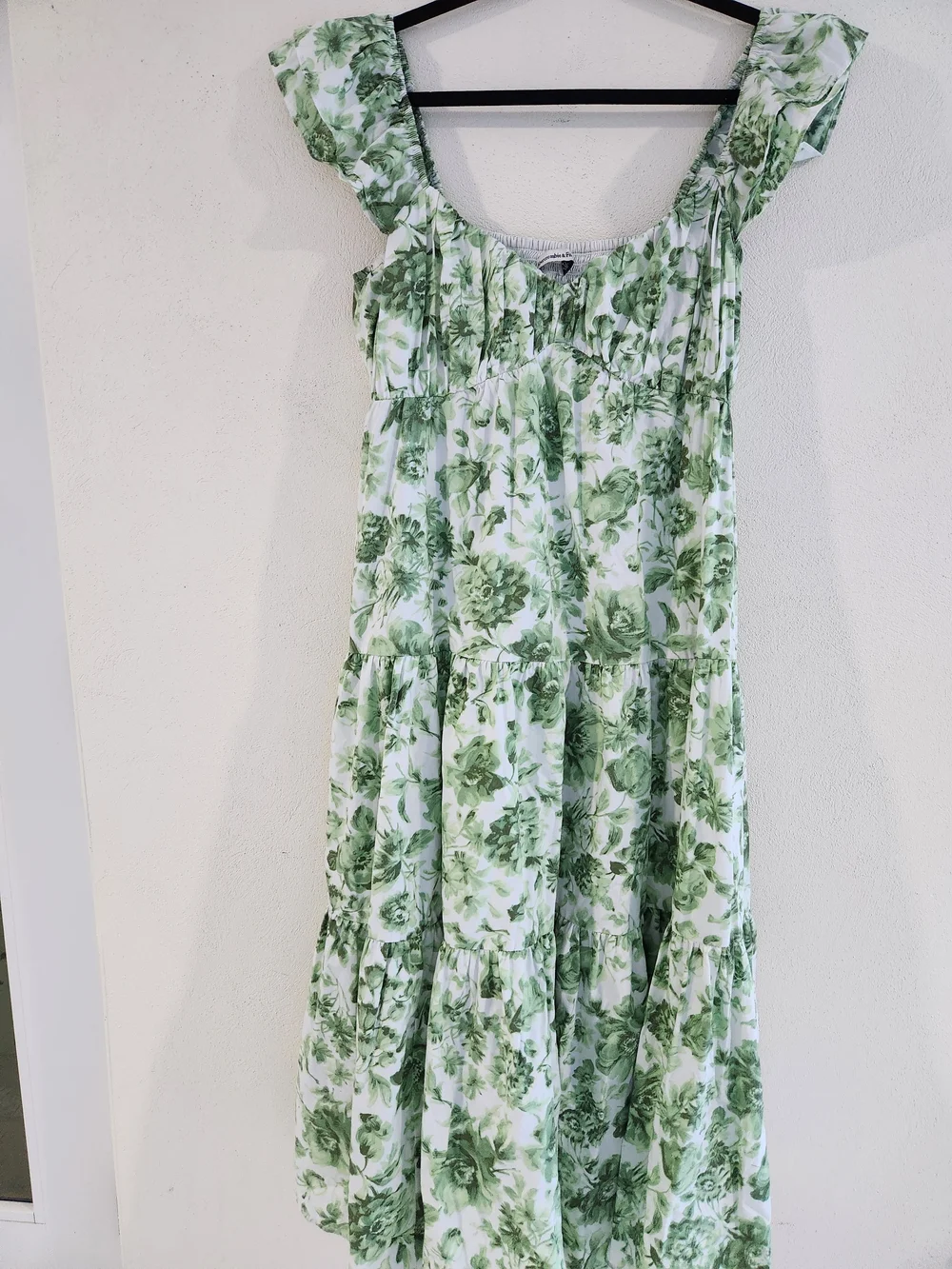 Abercrombie & Fitch Green Floral Tiered Maxi Dress - Picture 2 of 11